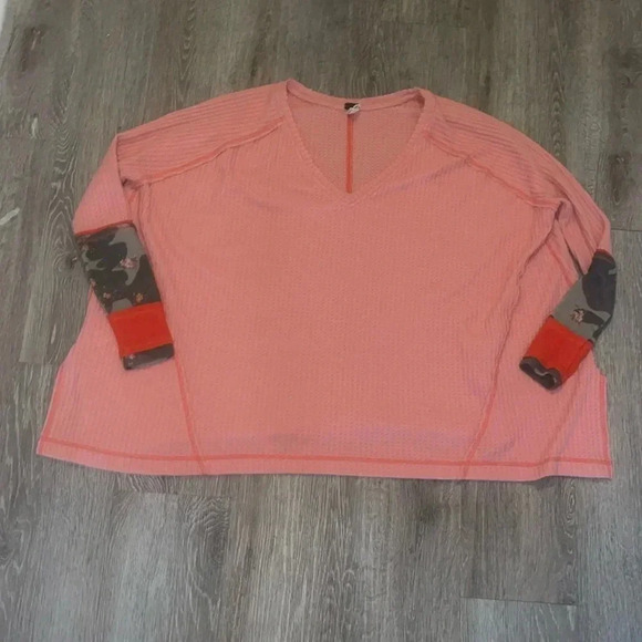 Free People we the free loving leopard peach thermal oversized waffle knit xs - Picture 1 of 5